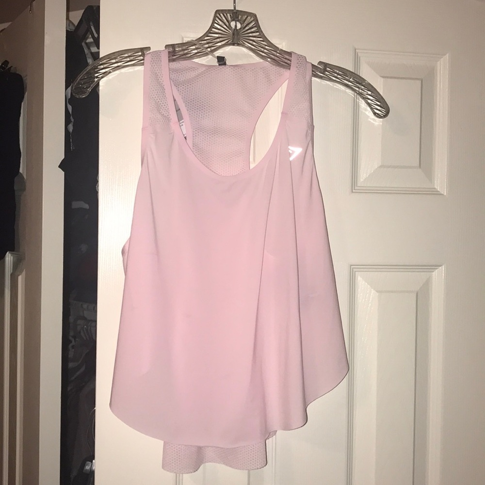 Baby pink gymshark tank!